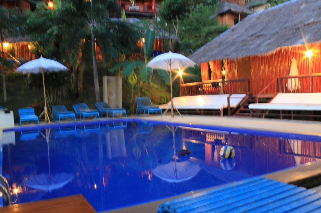 Bamboo Mountain View Phi Phi Resort Екстериор снимка