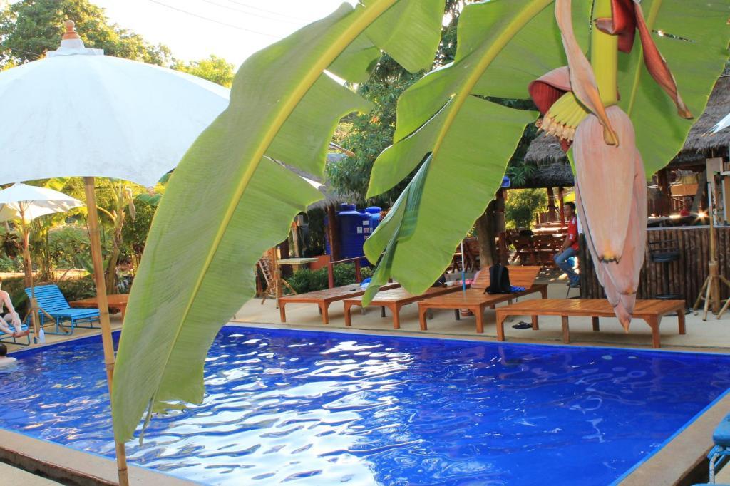 Bamboo Mountain View Phi Phi Resort Екстериор снимка