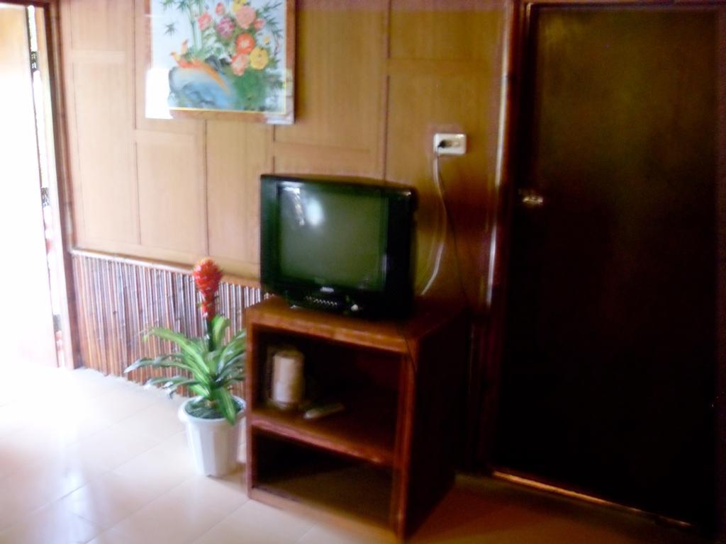 Bamboo Mountain View Phi Phi Resort Стая снимка