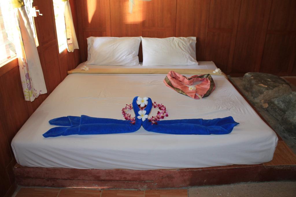 Bamboo Mountain View Phi Phi Resort Стая снимка