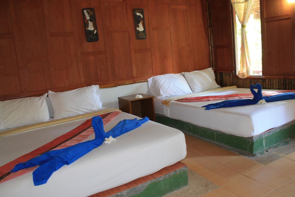 Bamboo Mountain View Phi Phi Resort Стая снимка